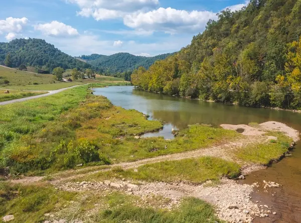 215 Ed Hollow Road, Eidson, TN 37731