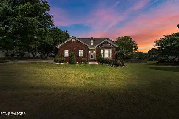 1202 Crestway Drive, Athens, TN 37303