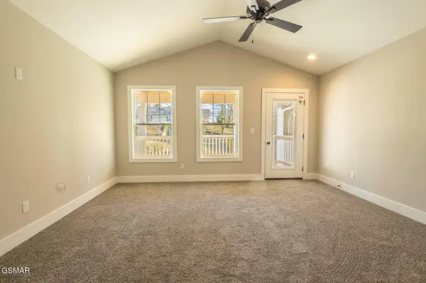 278 W Main Street, Dandridge, TN 37725