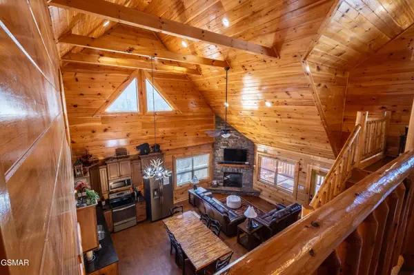 2168 Bear Haven Way, Sevierville, TN 37862