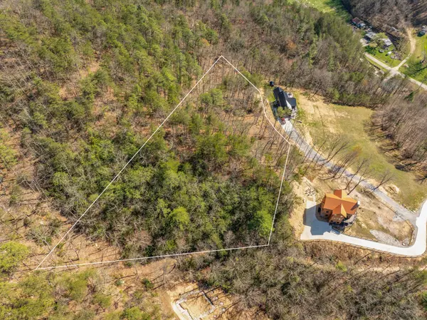 6 Wolf Hollow Way, Sevierville, TN 37862