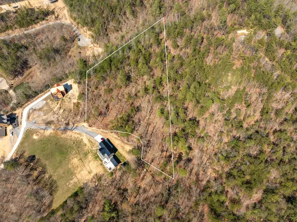 6 Wolf Hollow Way, Sevierville, TN 37862