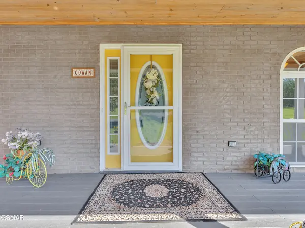 345 Esther Court, Dandridge, TN 37725
