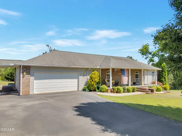 345 Esther Court, Dandridge, TN 37725