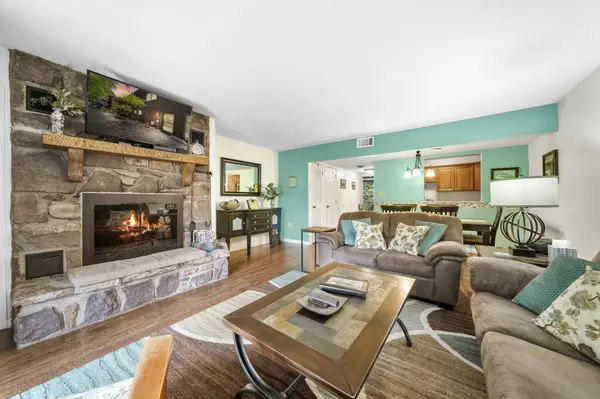 3815 E Parkway #10, Gatlinburg, TN 37738