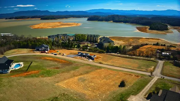 205 Eagle View Drive, Dandridge, TN 37725