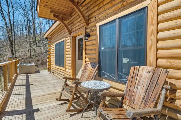 2823 Spurling Hill Way, Sevierville, TN 37862