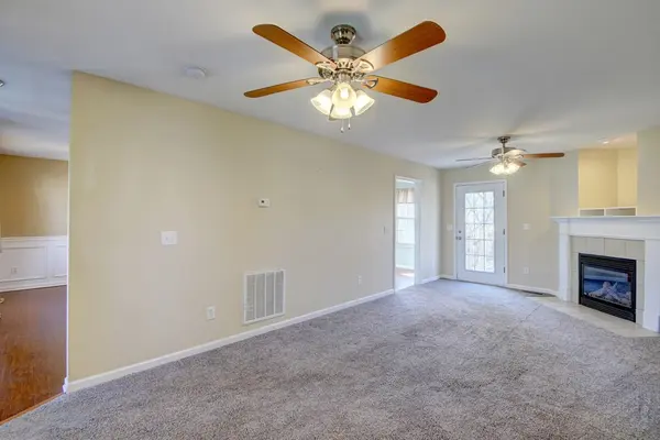 6823 Audrianna Lane, Knoxville, TN 37918