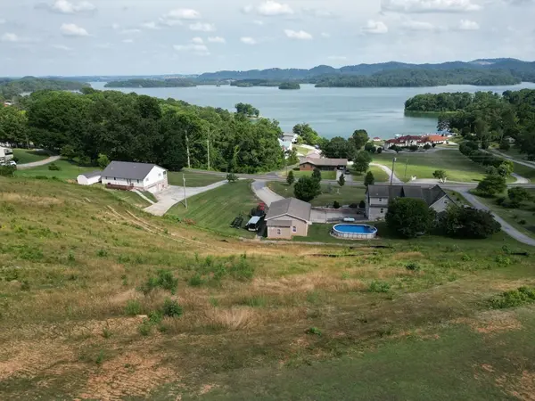 4562 Lakeshore Drive, Bean Station, TN 37708