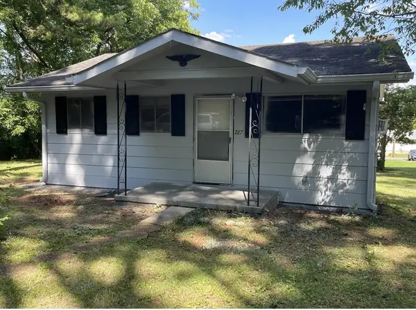 727 Wilkins Court, Etowah, TN 37331