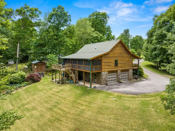 850 Reynolds Bridge Road, Benton, TN 37307