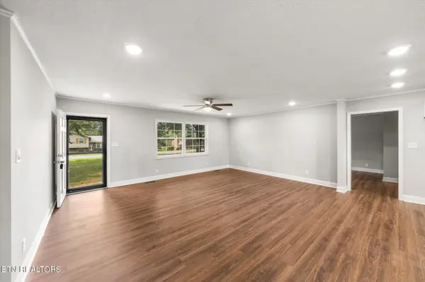 1616 Velma Rd, Athens, TN 37303