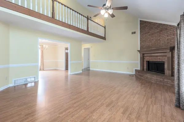 8807 BREDBURY CV, Cordova, TN 38016