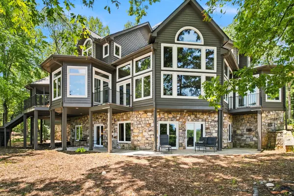 233 Stable Gate DR, Campobello, SC 29322