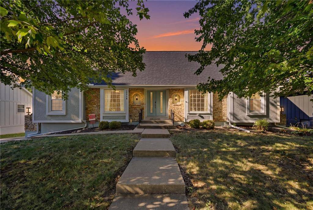 12716 W 57th TER, Shawnee, KS 66216