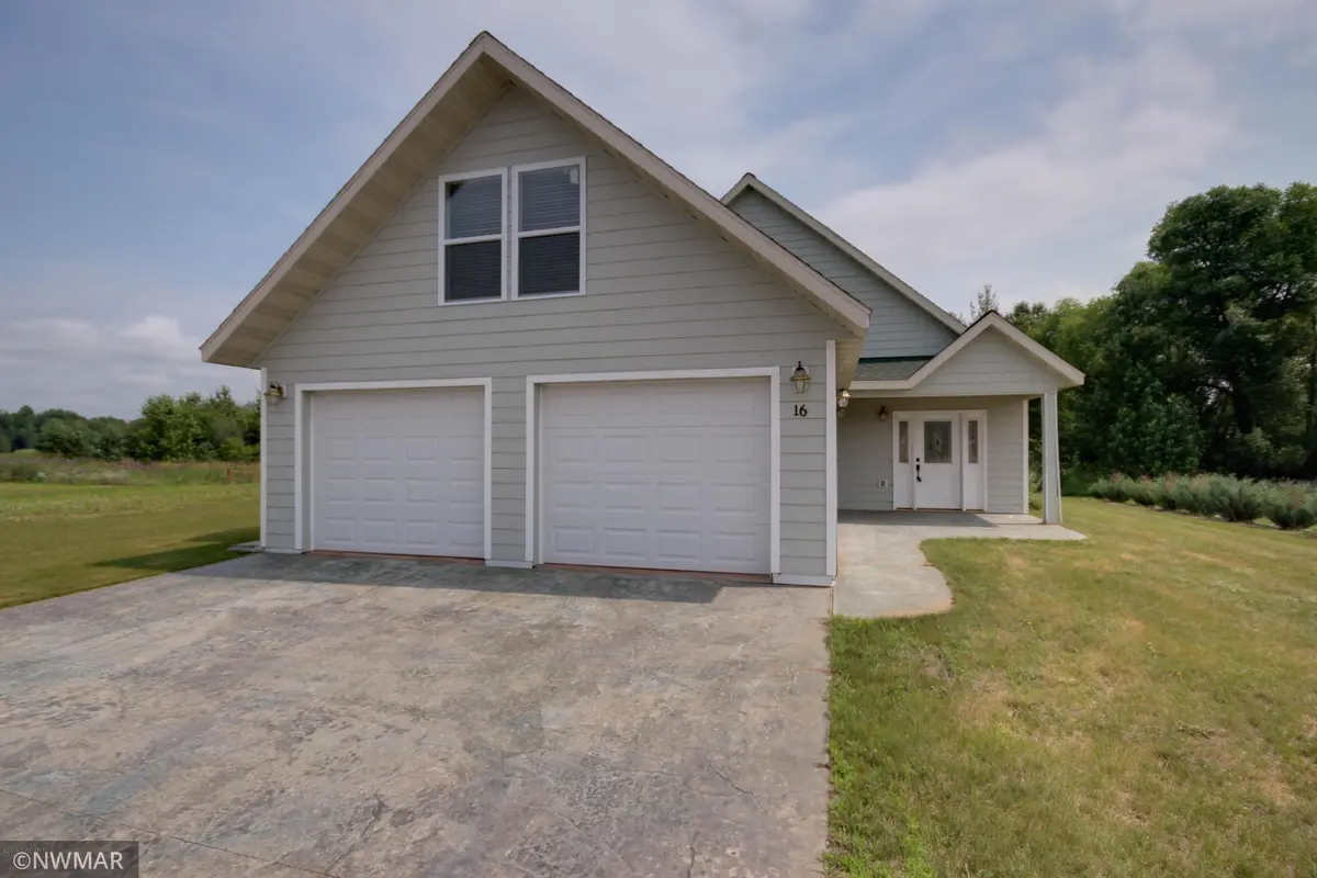 4240 Irvine AVE NW #16, Bemidji, MN 56601