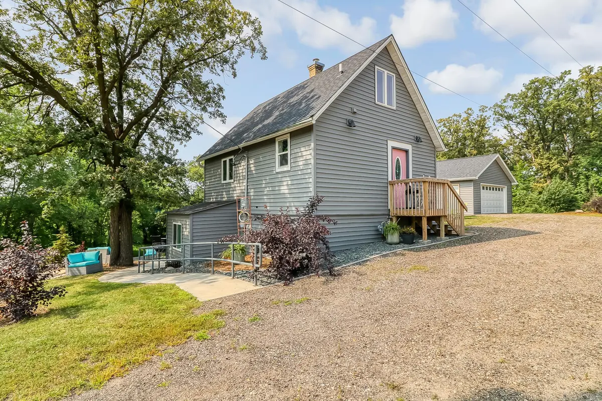 717 Elm ST W, Detroit Twp, MN 56501