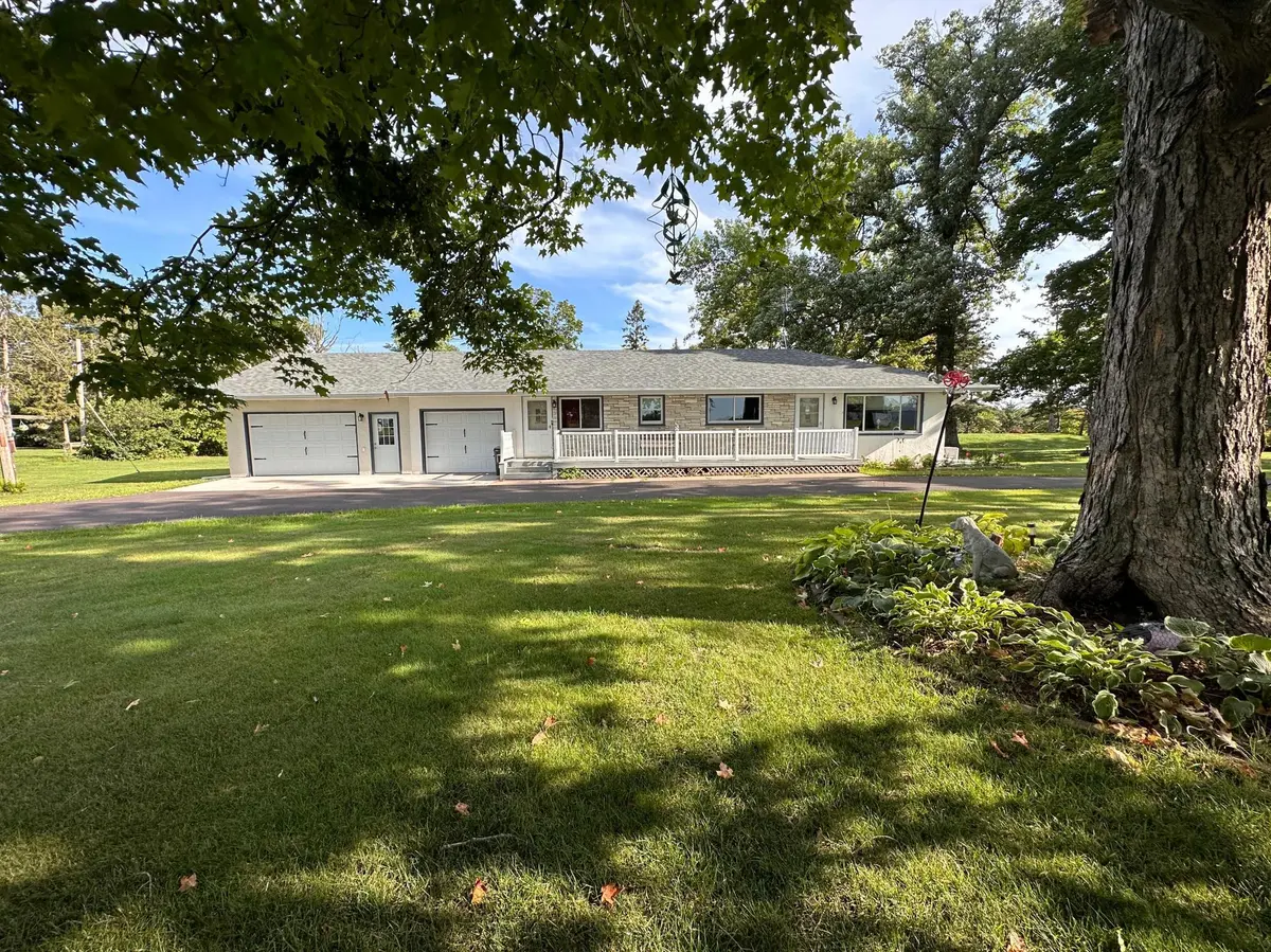 19785 Saint Croix, Pine City Twp, MN 55063