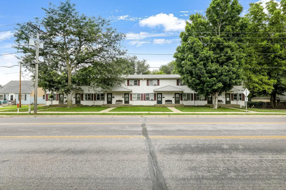 934 Willow ST, Faribault, MN 55021