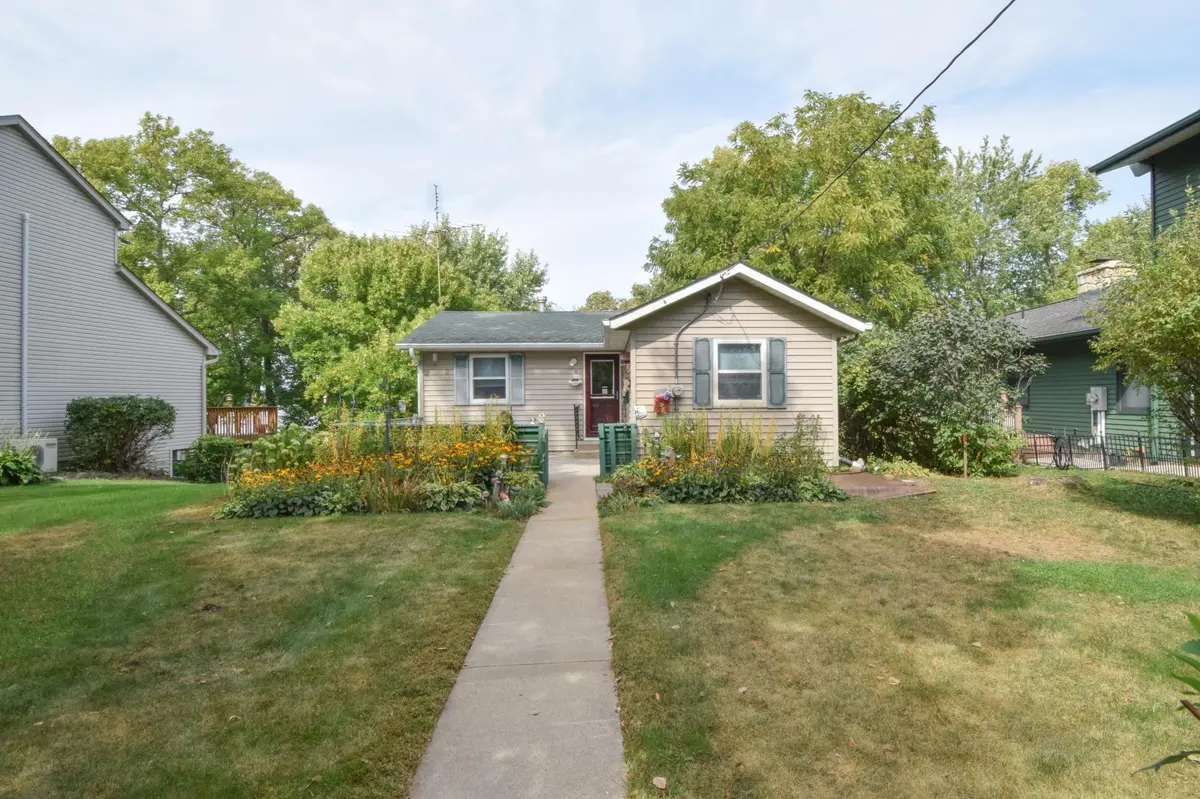 7210 107th AVE, Clear Lake Twp, MN 55319