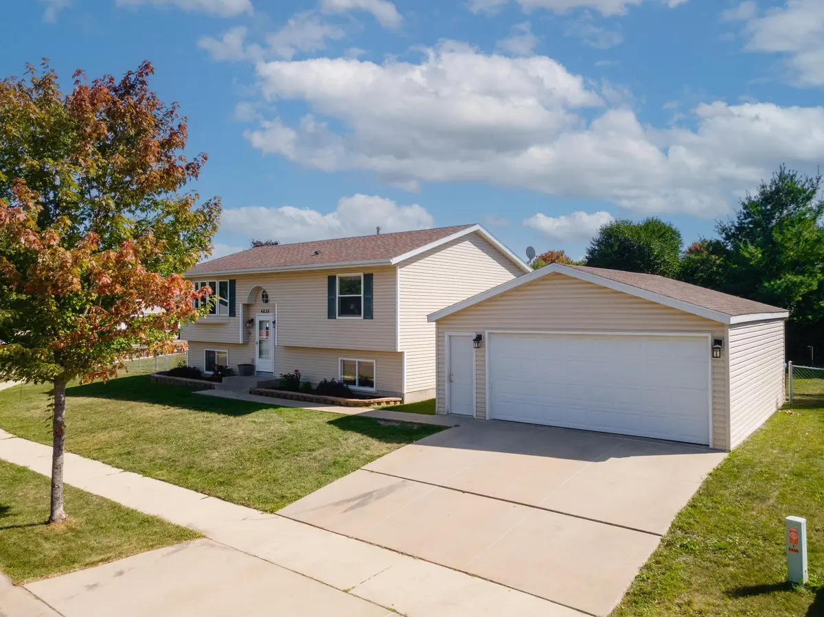 4838 11th CT NW, Rochester, MN 55901