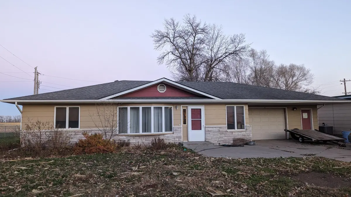 15970 Comstock AVE E, Coates, MN 55068