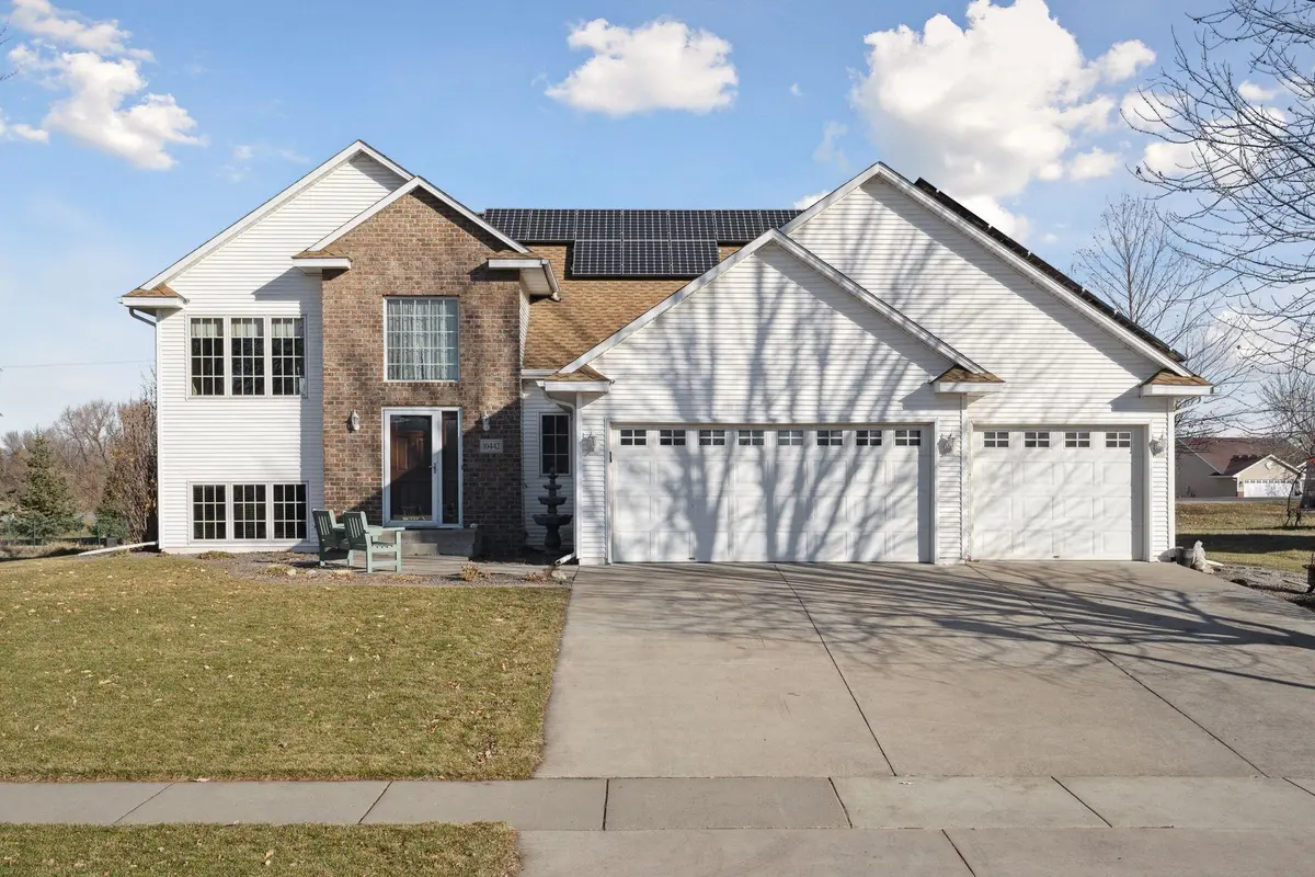 10442 NE 52nd ST NE, Albertville, MN 55301