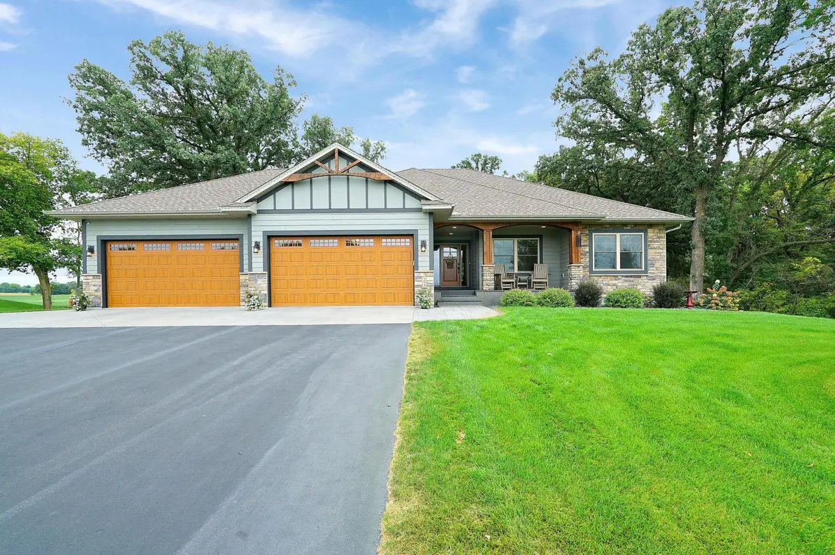 293 Grand View CT, Cedar Lake Twp, MN 56071