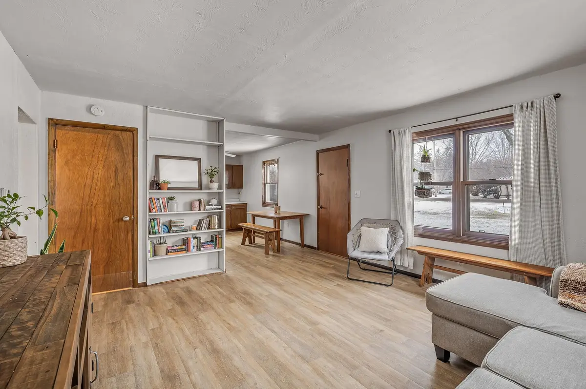 6308 Hodgson RD, Lino Lakes, MN 55014