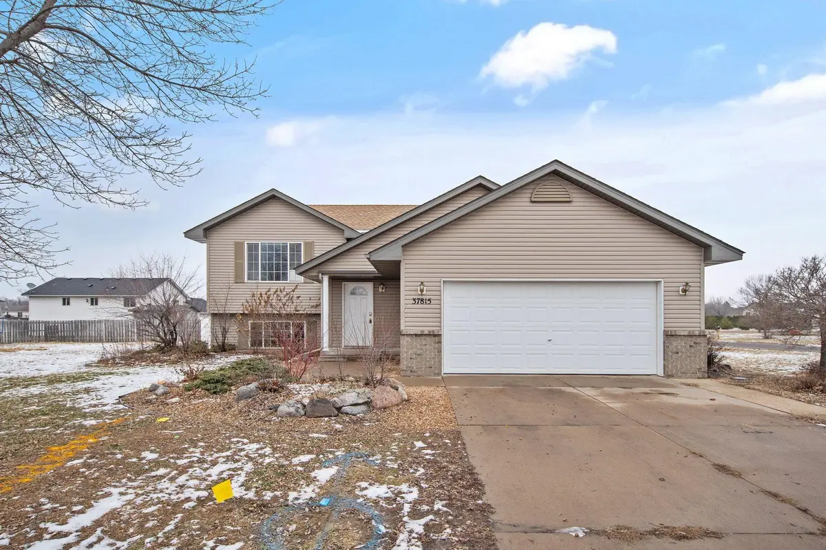 37815 Gerald AVE, North Branch, MN 55056