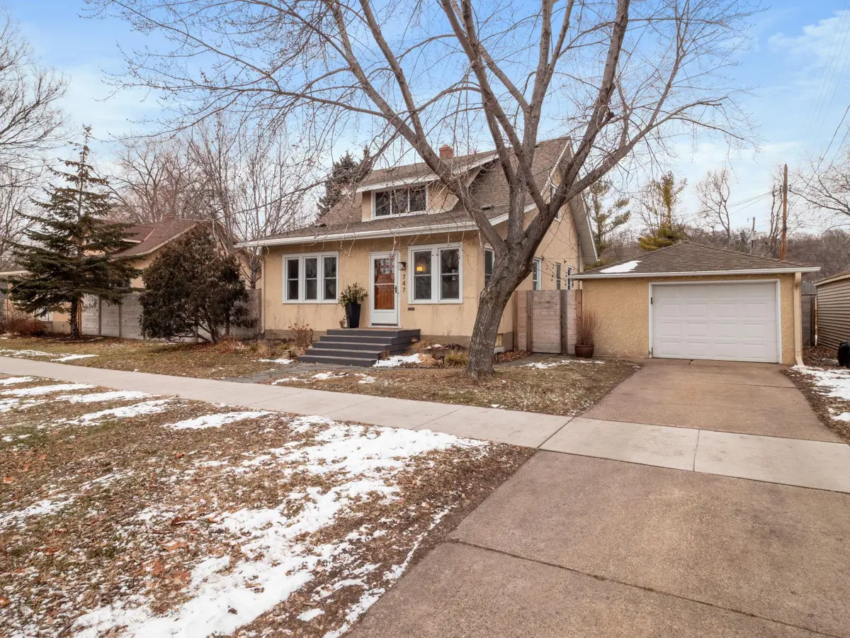 747 Jefferson AVE, Saint Paul, MN 55102