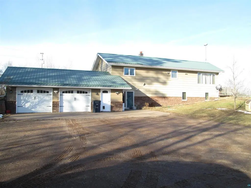 23935 Rutledge RD, Kettle River Twp, MN 55795