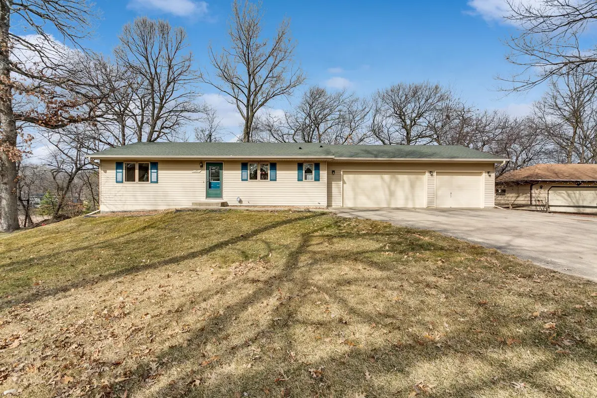 6206 Marlen CIR SE, Prior Lake, MN 55372