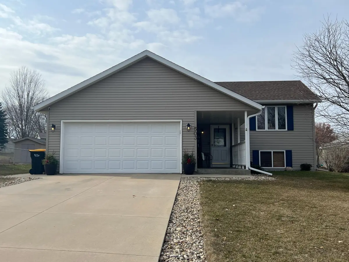 503 12th AVE NE, Stewartville, MN 55976
