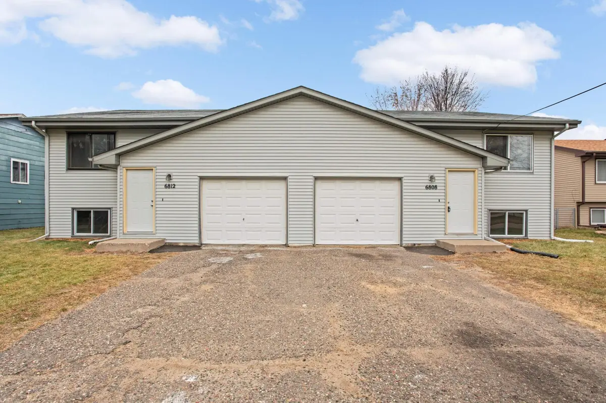 6808 76th AVE N, Brooklyn Park, MN 55428