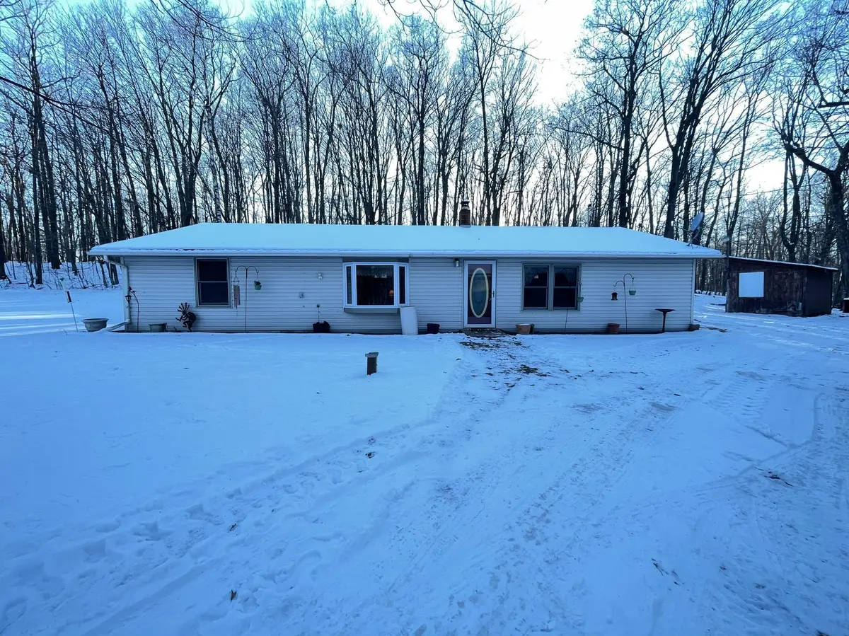 1575 90th ST, Apple River Twp, WI 54810