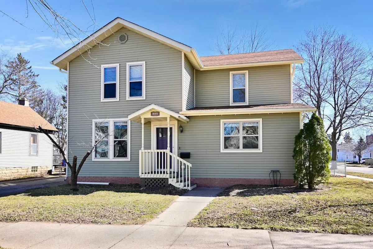 426 Olmstead ST, Winona, MN 55987