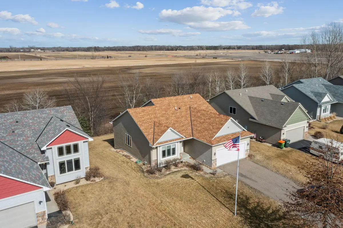 123 Robinson DR, Lino Lakes, MN 55014