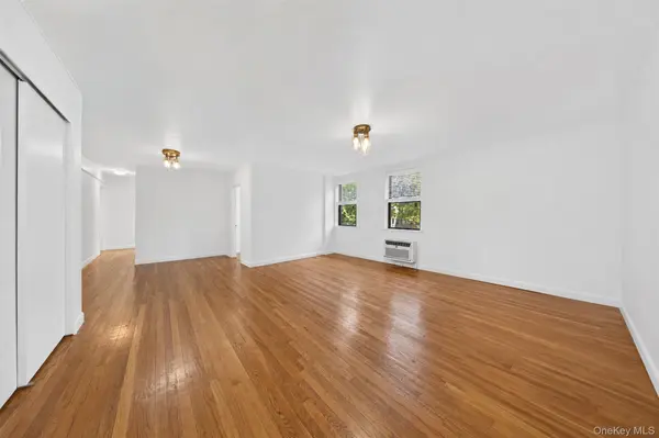 47-22 215th ##2B, Bayside, NY 11364