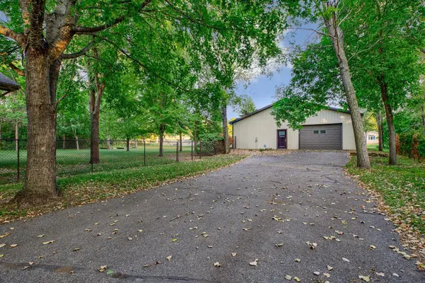 6360 232nd ST W, Faribault, MN 55021