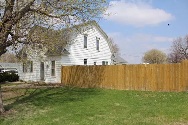 101 E Luverne ST, Magnolia, MN 56158