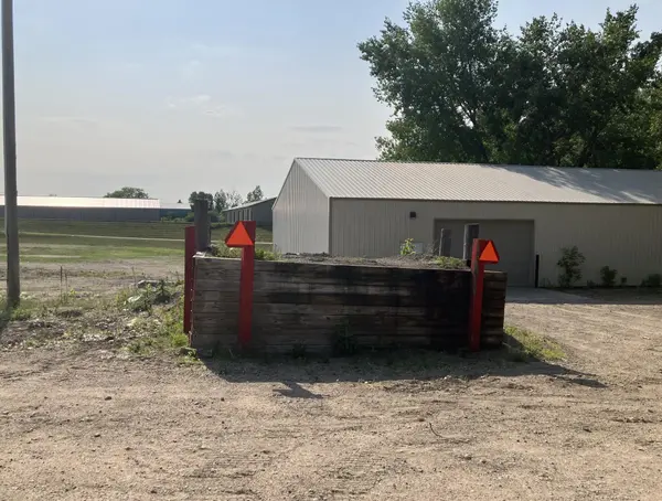 3327 E Fir AVE, Aurdal Twp, MN 56537