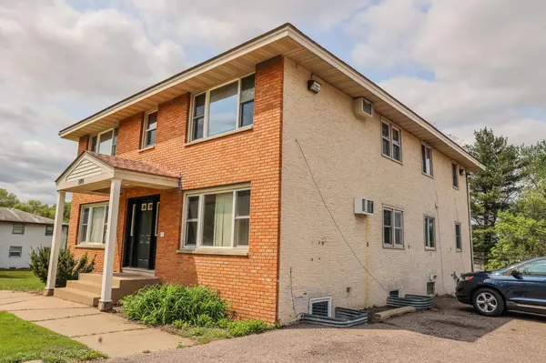 2091 Hillview RD, Mounds View, MN 55112