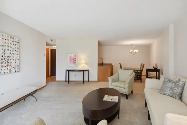 1200 Nicollet AVE #609, Minneapolis, MN 55403