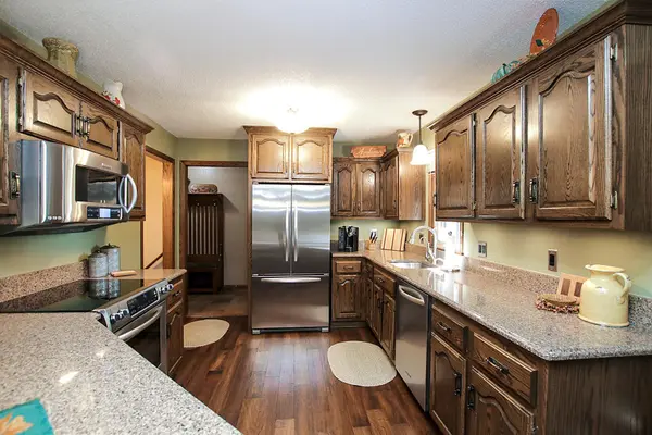 1315 W Birch AVE, Olivia, MN 56277