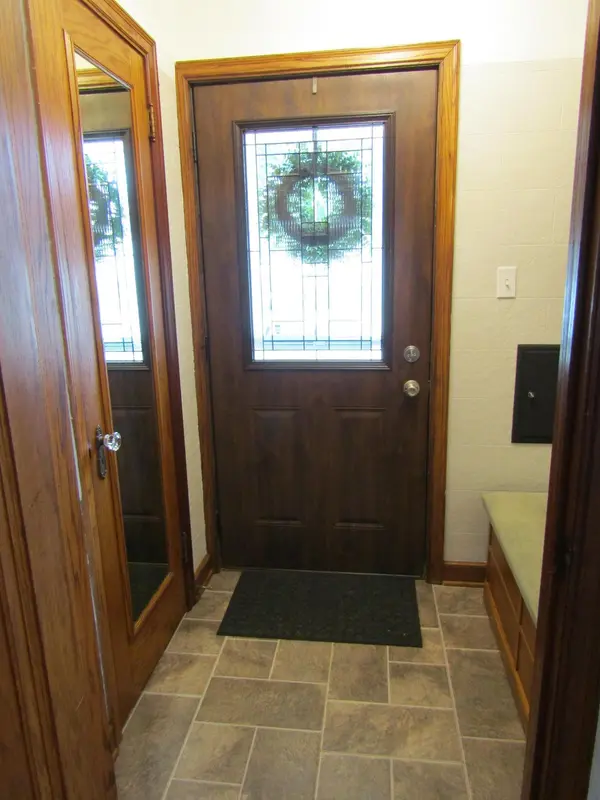 533 N 6th ST, Montevideo, MN 56265