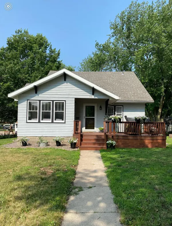 533 N 6th ST,  Montevideo,  MN 56265