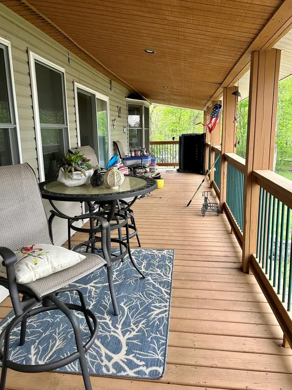 6779 327th LN NW, Wyanett Twp, MN 55371