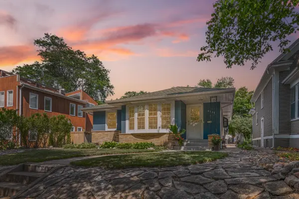 4114 Russell AVE N, Minneapolis, MN 55412