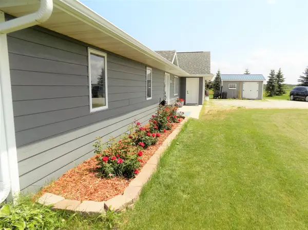2132 Badger RD NW, Wabanica Twp, MN 56623